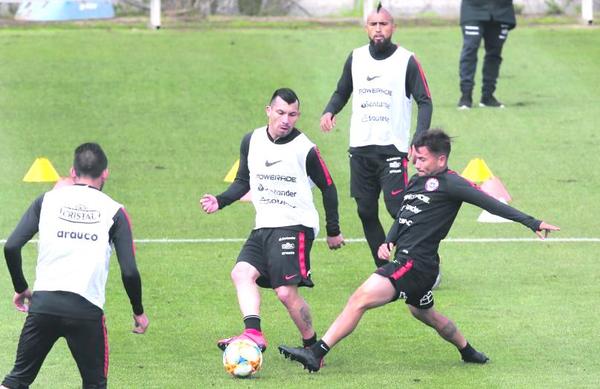 Download Jean Meneses Seleccion Chilena Pics