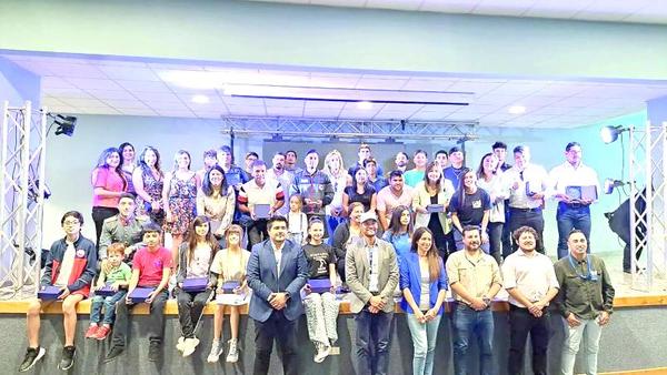 facebook corporación municipal de deportes y recreación