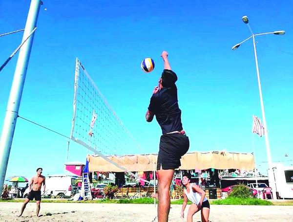 CLUB DE VOLEIBOL DE MEJILLONES