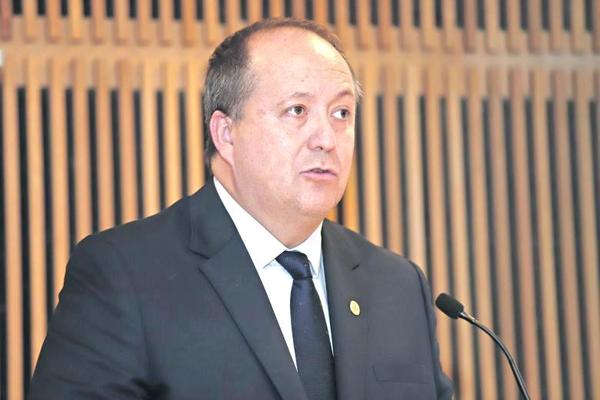 FRANCISCO PAREDES